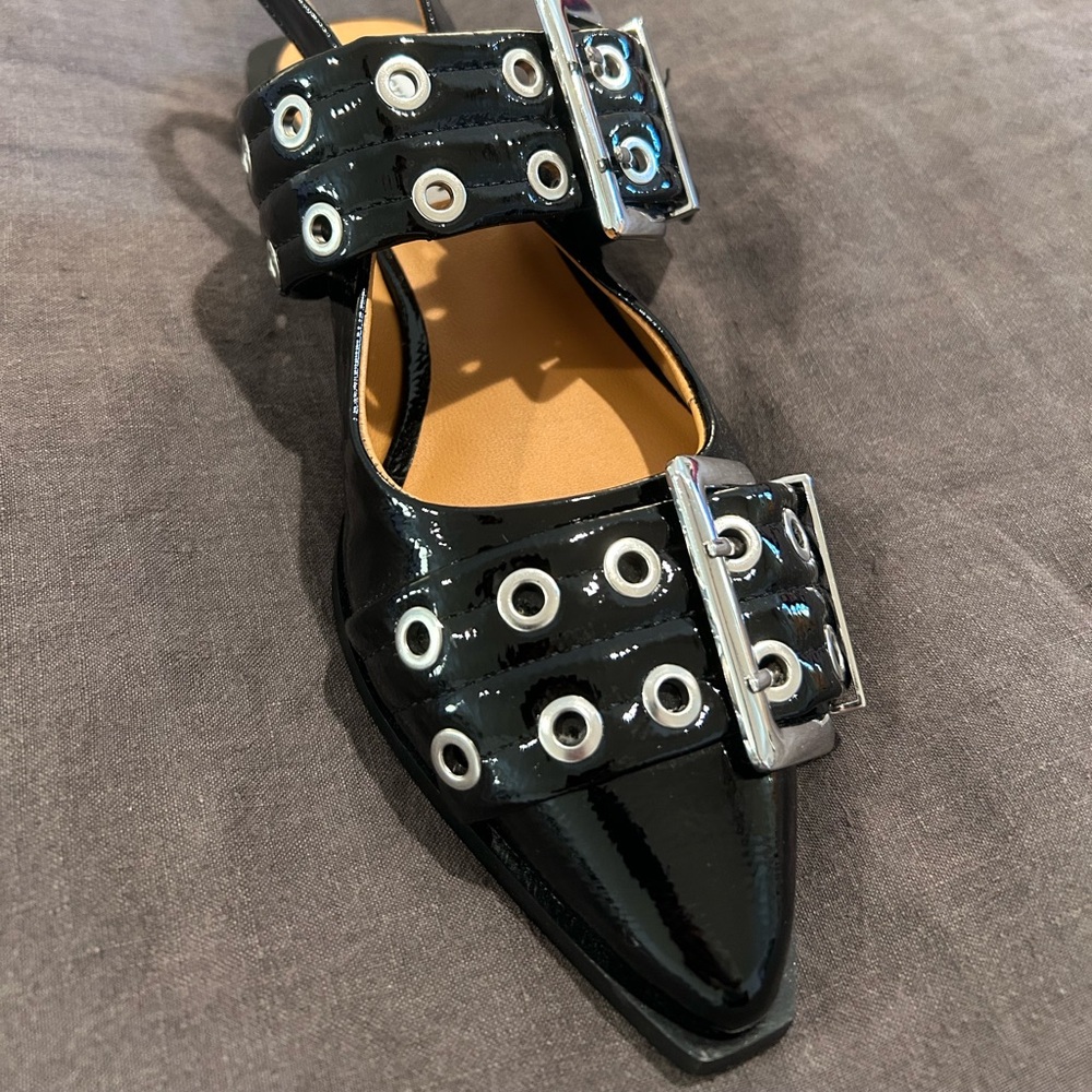 Steve Madden Black Grommet Heels - Picture 3 of 3